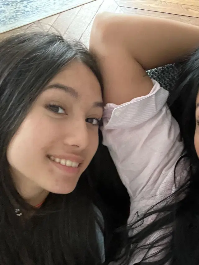 Anggun C Sasmi dan Putrinya Kirana
