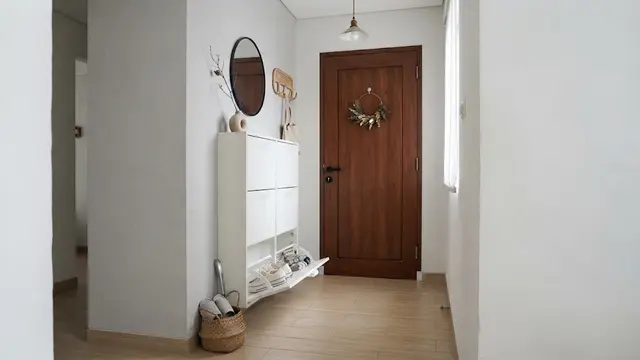 Kabinet Sepatu Model Flip