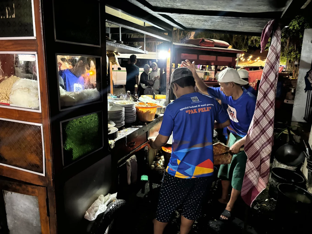 6. Bakmi Jawa Pak Pele