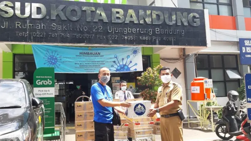 Bantuan ke Sejumlah Rumah Sakit di Pulau Jawa untuk Perangi Covid-19