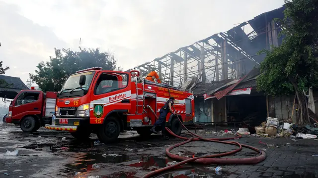 Pasar Legi Solo Terbakar
