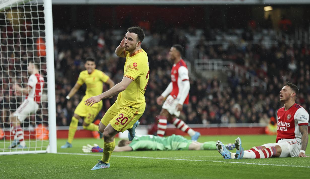 Dua gol The Reds dicetak oleh Diogo Jota pada menit 54 dan Roberto Firmino ke 62. (AP/Ian Walton)