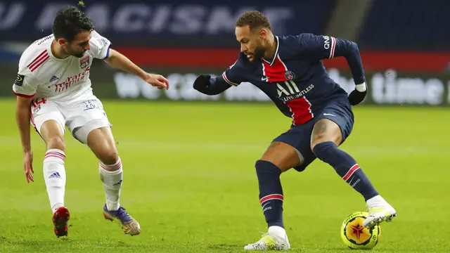 FOTO: PSG Kalah Tipis dari Lyon di Stadion Parc des Princes