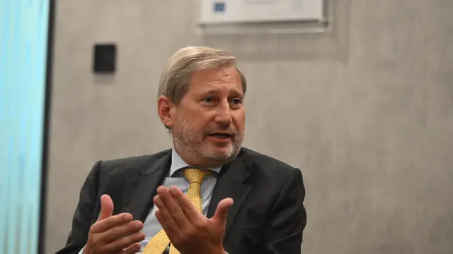 Johannes Hahn, Komisioner Komisi Eropa Bidang Anggaran dan Administrasi.
