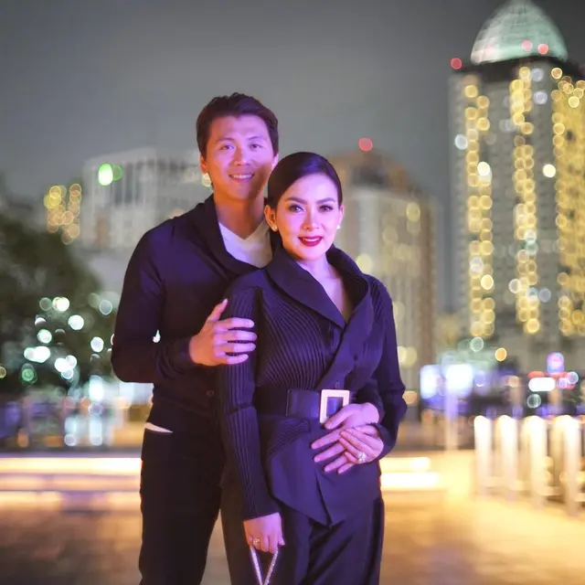 Reino Barack dan Syahrini