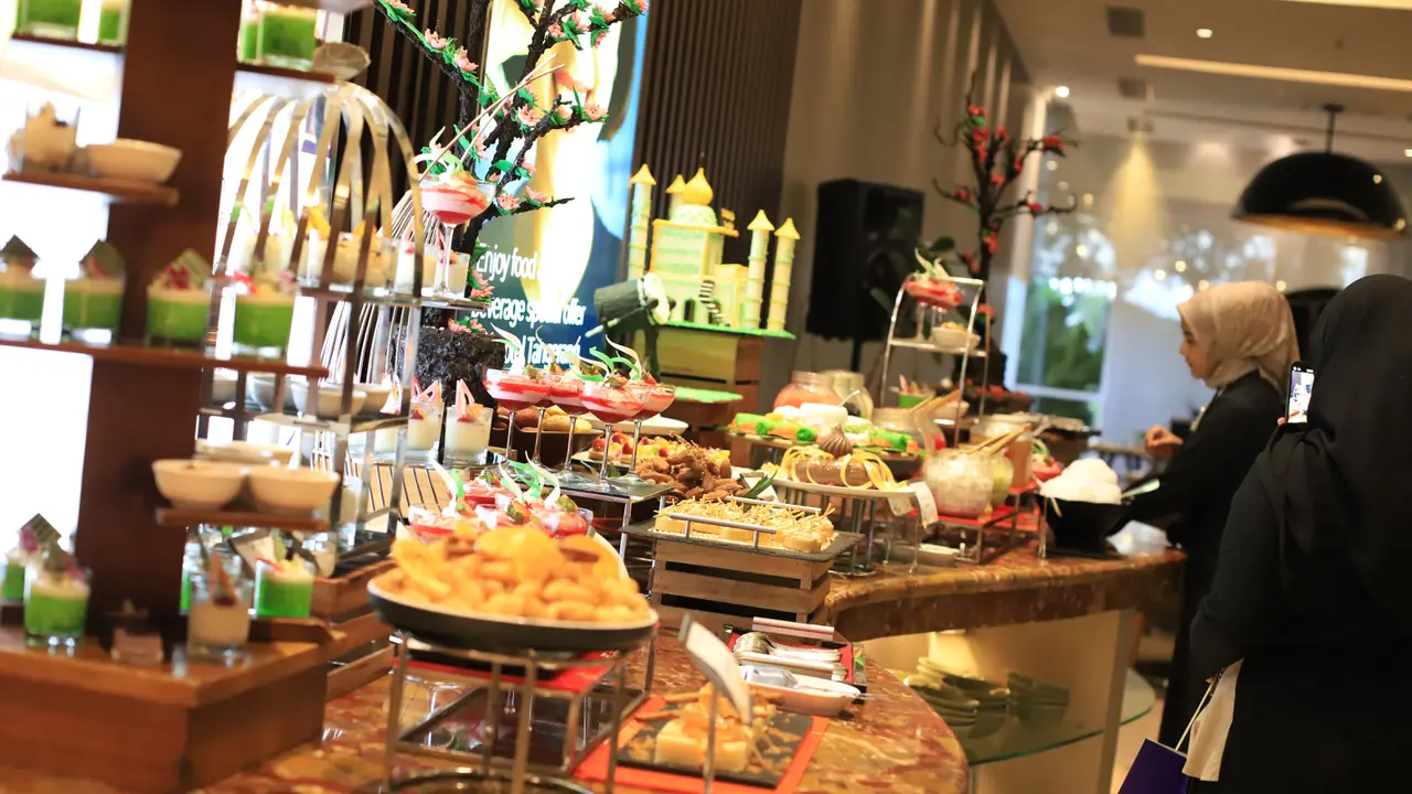 Novotel Tangerang bekerja sama dengan Surplus untuk mengurangi makanan terbuang. (Dok: Novotel Tangerang)