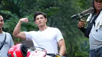 Kevin Kambey Sanjung Penata Artistik Sinetron SCTV Seharum Cinta Melati, Kerjanya Cepat dan Siap Saji