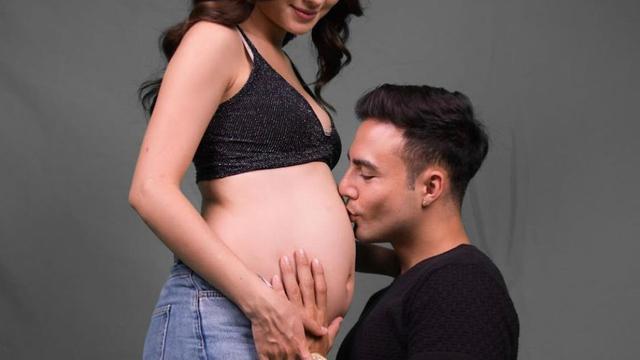 Foto Indra Brotolaras dan Laura Theux (Instagram/@indrabrotolaras)