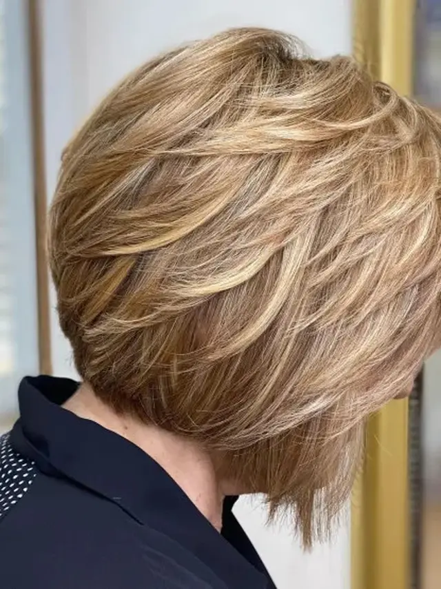 Model Rambut Wanita Usia 50-an