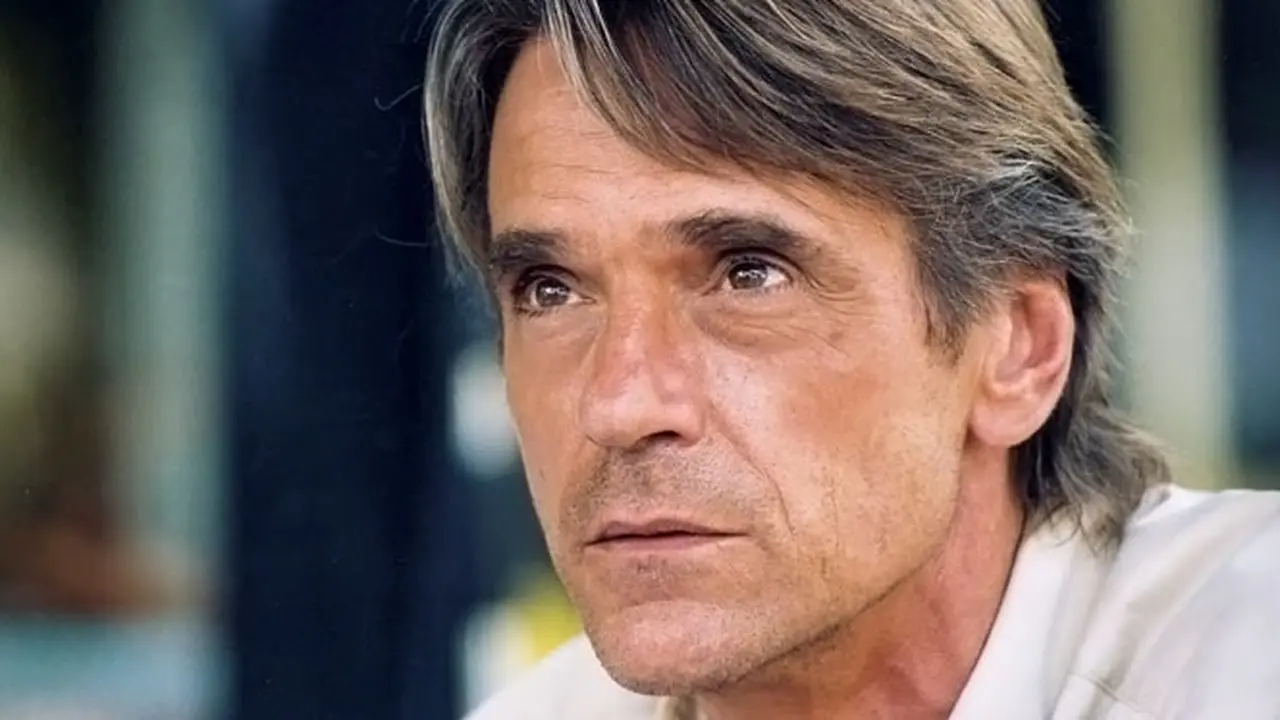 jeremy-irons-131112b.jpg