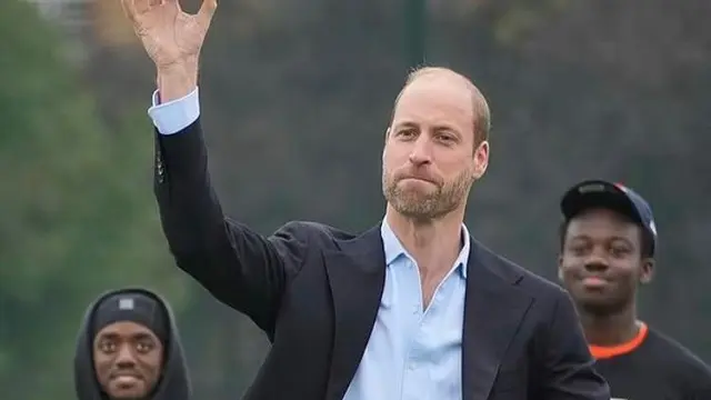 Pangeran William menunjukkan keterampilannya