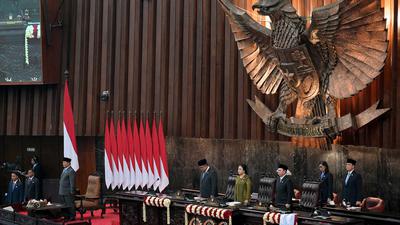 Kelakar Prabowo ke Siswi Sekolah Rakyat di Sidang Tahunan MPR