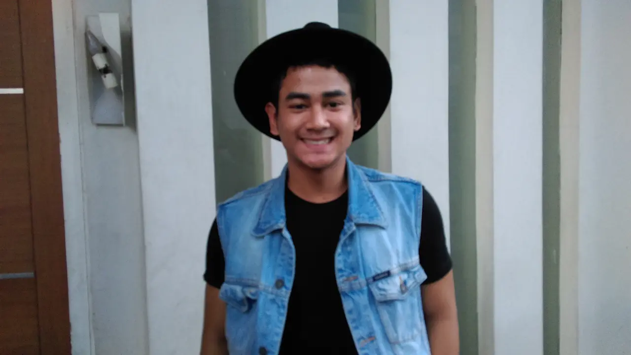 Dwi Andika Hormati Kedekatan Deddy Corbuzier dan Chika Jessica