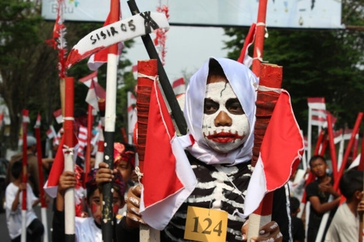 Keseruan ribuan anak meriahkan Festival Egrang Kota Batu