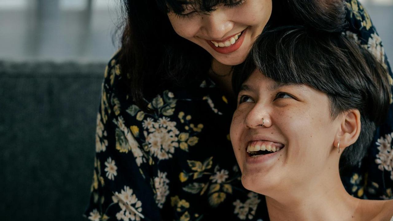 Pantun 4 Bait Lucu, Receh dan Bikin Perut Tergelitik