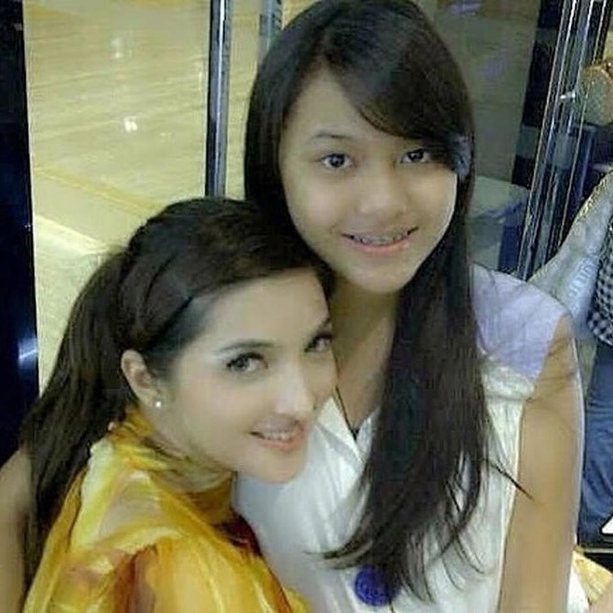 Bikin Haru, Begini Cara Aurel Hermansyah Peringati Hari Ibu - Unggah Foto Bareng Kris Dayanti dan Ashanty