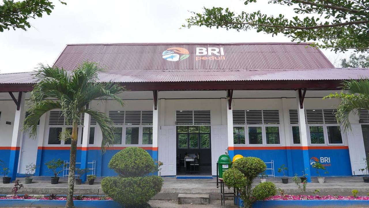 Dorong Kualitas Pendidikan dan SDM Unggul, “BRI Peduli Ini Sekolahku” Renovasi SDN 001 Sungai Pagar Riau
