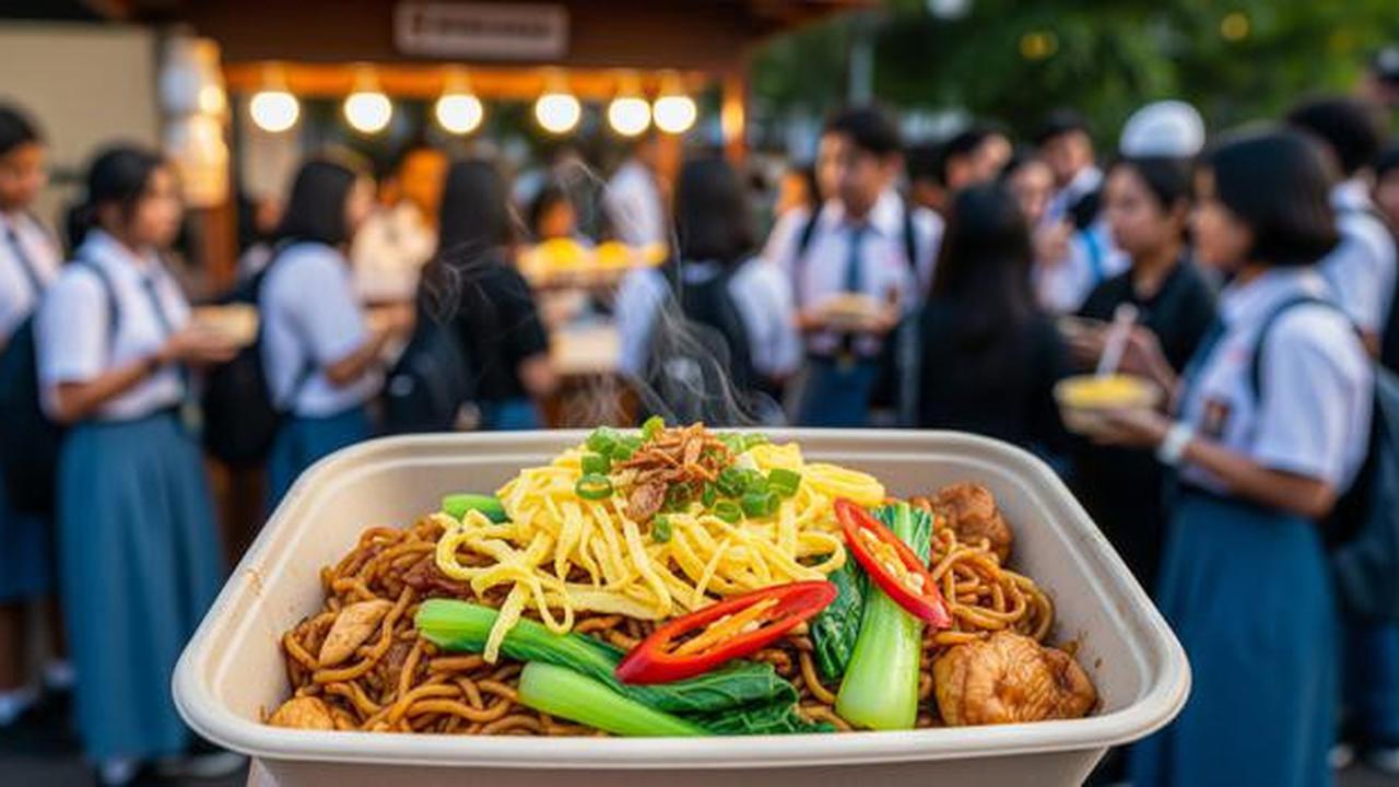 10 Ide Jualan Mie Goreng Rp 2.000-an yang Laris Manis, Modal Receh tapi Cuan Bisa Melimpah