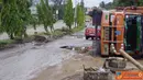 Citizen6, Jambi: Truk terguling di Jalan Lintas Jambi, Minggu (1/5) (Pengirim: Fareri Gian)