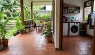 Keramik 25x25 untuk Teras dan Laundry Room, Panduan Lengkap Memilih dan Merawatnya
