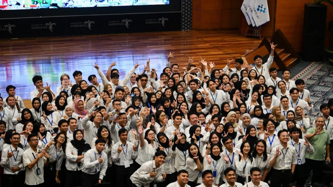 Menkomdigi Gembleng 302 Talenta Digital, Target Kuasai AI dan Tangkal Ancaman Siber