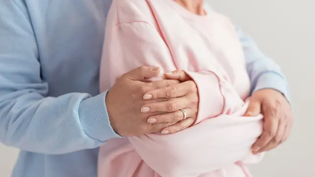 Berikut Deretan Zodiak dengan Love Language Physical Touch yang Kuat