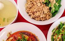 Sensasi Makan Siang ala Singapura di Solo, Mi Pedas Jadi Menu Terfavorit