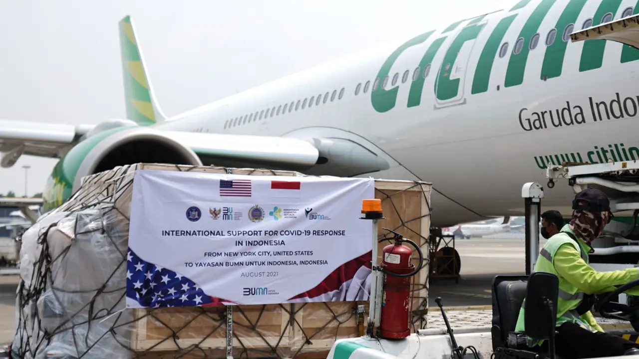 Citilink melakukan penerbangan langsung Indonesia-Amerika Serikat pp. dalam rangka mengangkut bantuan alat kesehatan