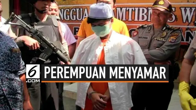 Seorang perempuan ditangkap polisi karena mencuri 7 handphone dan dompet. Pelaku menyamar menjadi laki-laki untuk mengelabui warga saat menjalankan aksinya.