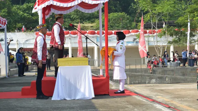 Pos Lintas Batas Negara (PLBN) Entikong di Kabupaten Sanggau, Kalimantan Barat (Kalbar) kembali melaksanakan upacara memperingati Hari Ulang Tahun (HUT) ke-78 Republik Indonesia (RI) pada Kamis, 17 Agustus 2023 (Istimewa)