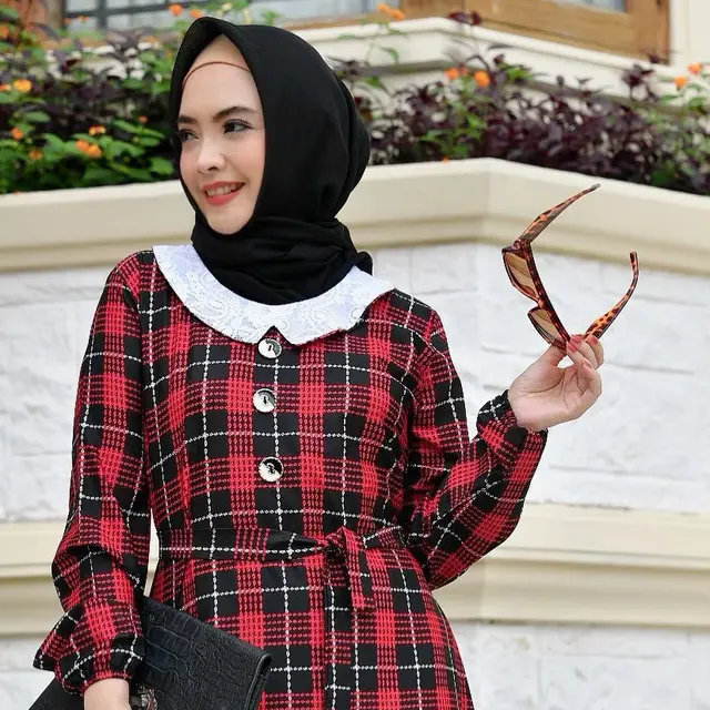 Berusia 46 Tahun, Ini 6 Potret Artis Ingrid Kansil yang Awet Muda