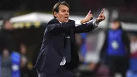 Pelatih Inter Milan, Simone Inzaghi, berhasil mengukir kemenangan ke-200 di Serie A setelah timnya menang atas Lecce pada laga pekan ke-22 di&nbsp;Stadio Ettore Giardiniero - Via del Mare, Minggu (27/01/2025) dini hari WIB. (Giovanni Evangelista/LaPresse via AP)