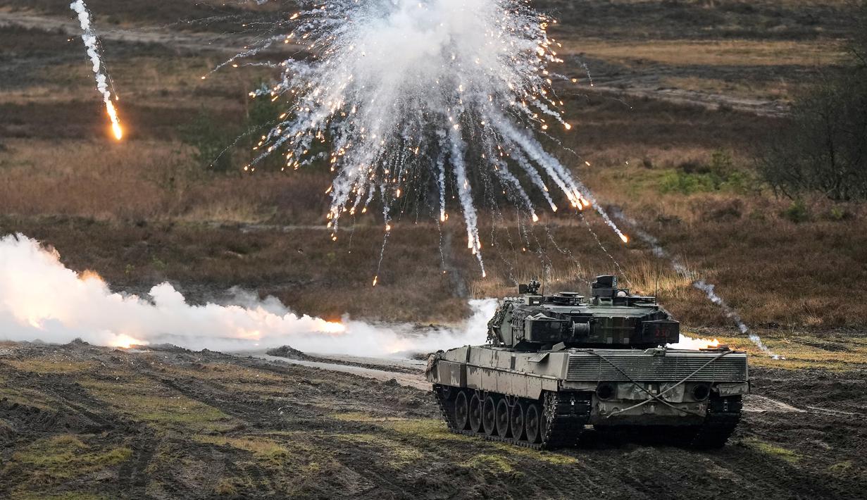 Jerman Unjuk Kemampuan Tempur Tank Leopard 2A6