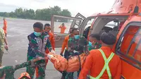 Pesawat ATR Jatuh di Maros, Korban Pertama Tiba di RS Bhayangkara Dievakuasi Pakai Helikopter