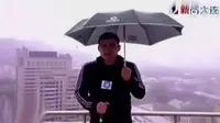 VIDEO: Detik-Detik Reporter Tersambar Petir Saat Live Report 