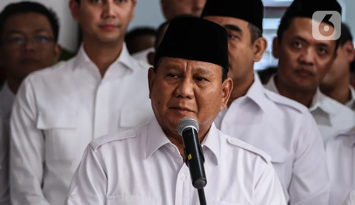 <p>Ketum Partai Gerindra Prabowo Subianto memberikan keterangan saat peresmian Sekretariat Bersama (Sekber) di Jalan Jl. Ki Mangunsarkoro No. 1, Menteng, Jakarta Pusat, Senin (23/1/2023). Prabowo menyebut peresmian Sekber sebagai pertanda bahwa koalisi PKB-Gerindra solid. (Liputan6.com/Johan Tallo)</p>