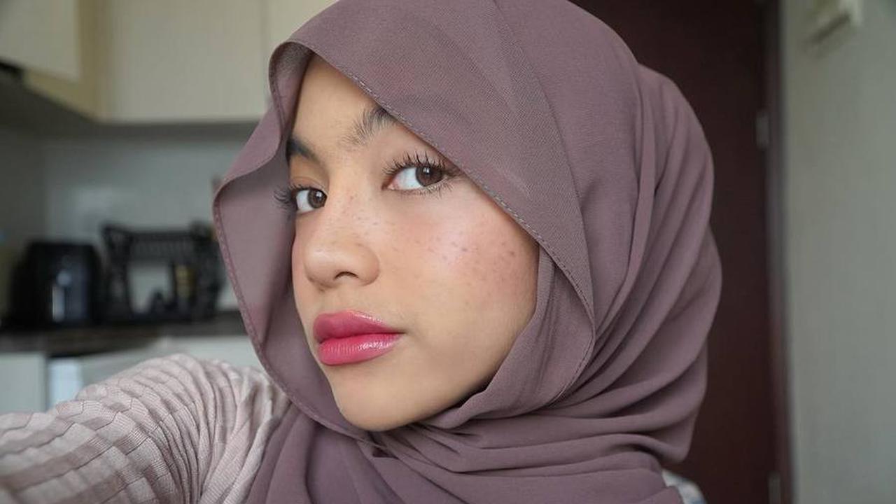 Oklin Fia Sudah Tak Vulgar