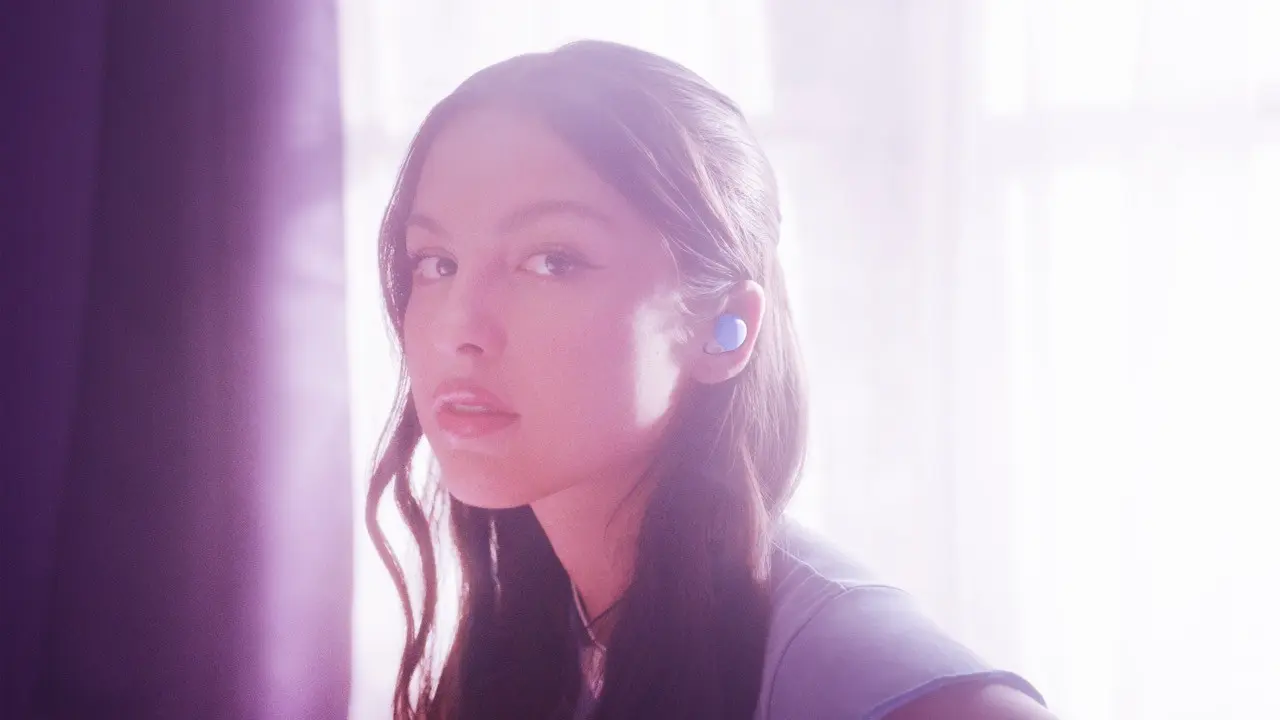 Berkolaborasi dengan Olivia Rodrigo, Sony Luncurkan LinkBuds S Edisi Terbatas
