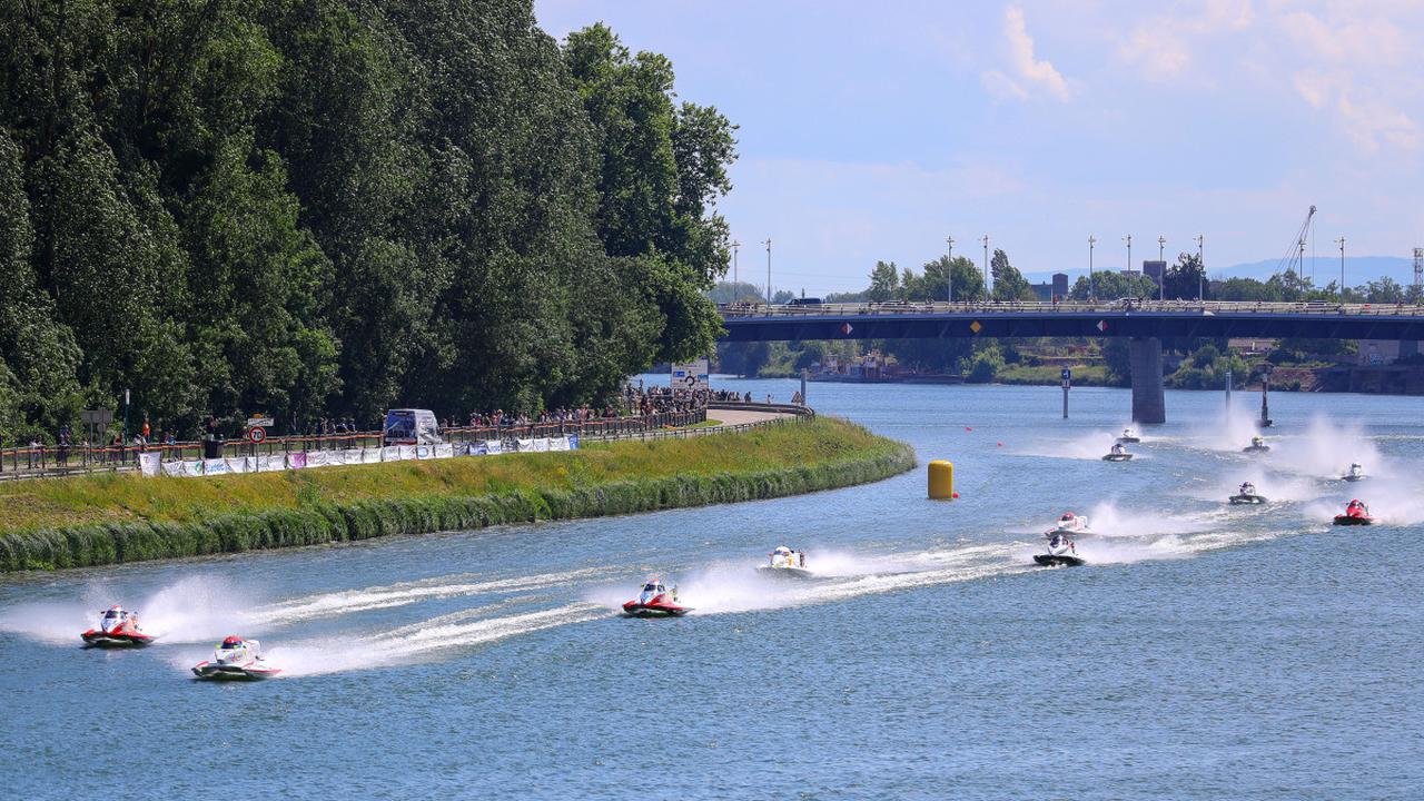 F1 Powerboat atau FI H20 World Series di Danau Toba, Sumatera Utara akan diselenggarakan pada 23 Februari 2023