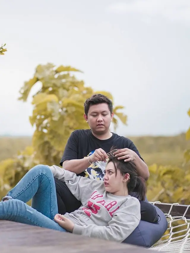 Denny Caknan dan Happy Asmara