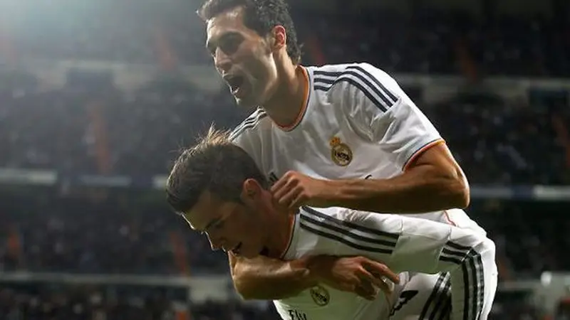 Gareth Bale - Alvaro Arbeloa