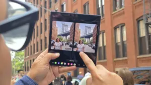 Fitur Generative Edit di Galaxy Z Fold7 0. (Liputan6.com/ Agustinus Mario Damar)