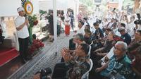 Ketua Umum DPP Partai Solidaritas Indonesia, Kaesang Pangarep, bertemu tokoh lintas agama dan masyarakat di Lombok, Nusa Tenggara Barat (NTB), Sabtu (2/5/2026).