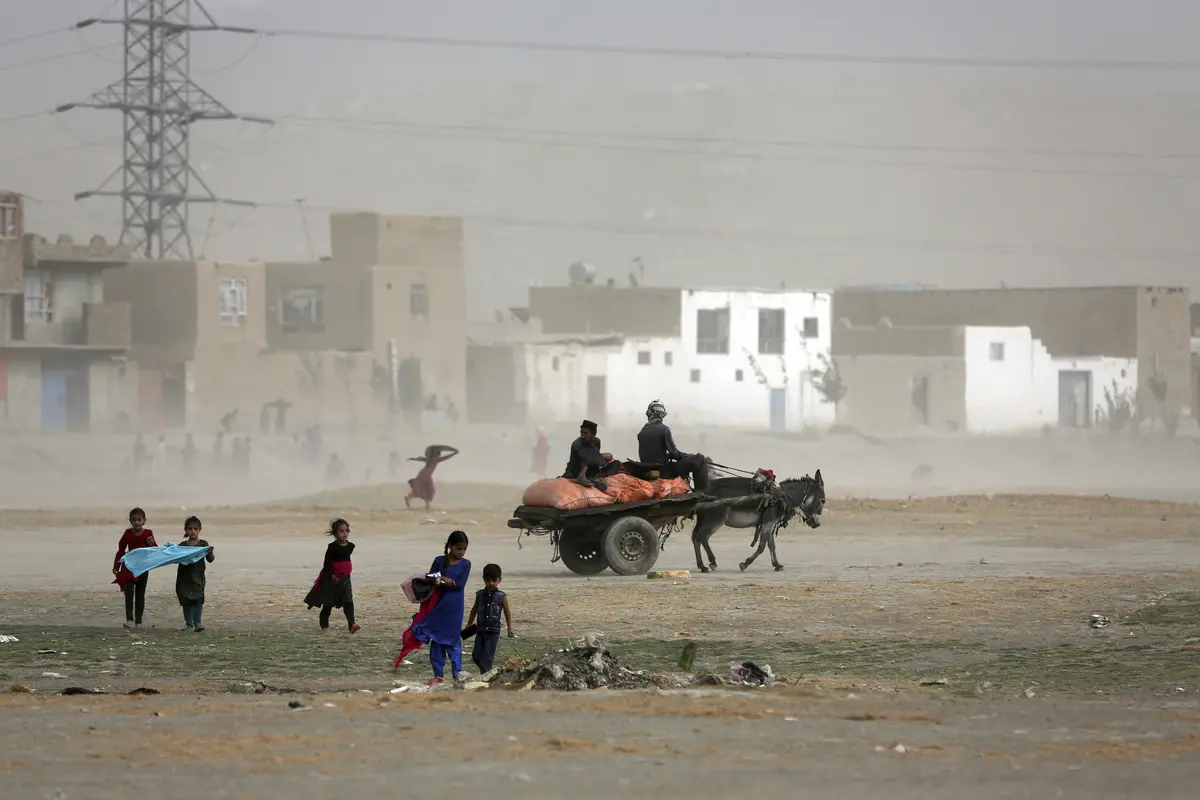 Badai Pasir Terjang Afghanistan