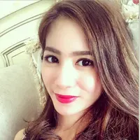 Muncul dengan perubahan pada wajah, banyak yang mengatakan Bunga Zainal telah melakukan operasi plastik. Namun isu yang berkembang dipublik tersebut dibantahnya.  (Via Instagram/@Bungazainal05)