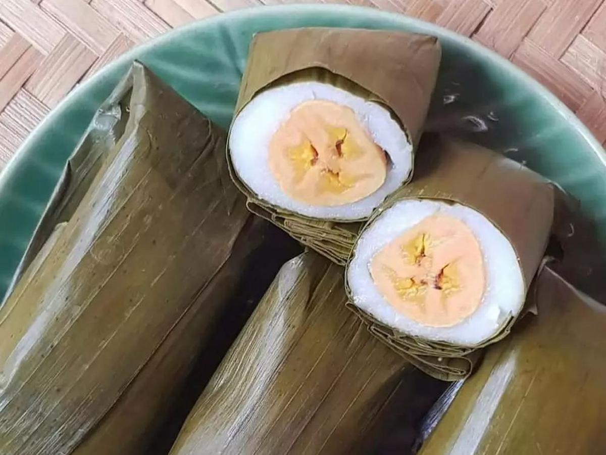Nagasari Bungkus Daun Pisang