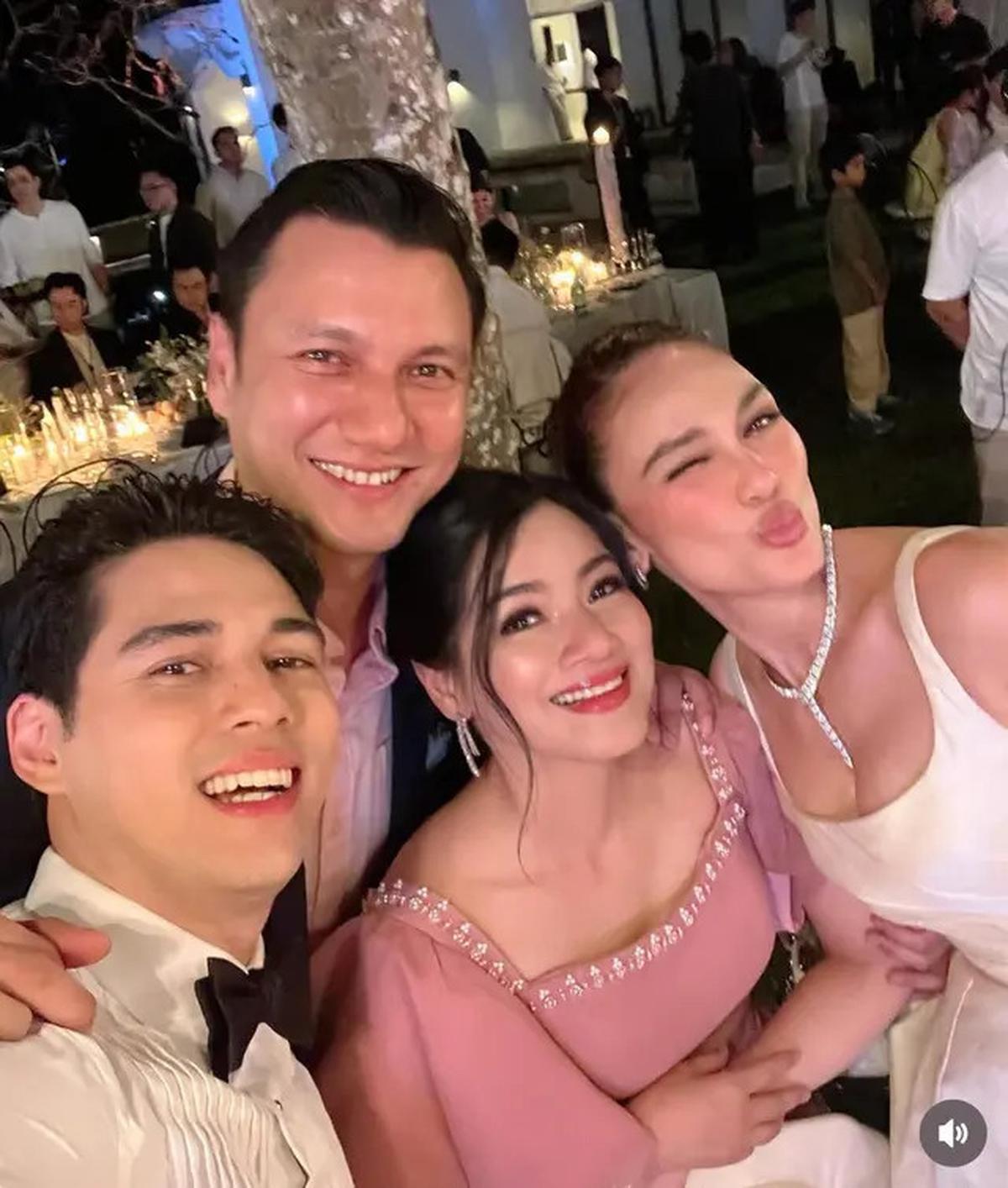 12 Gaya Outfit Pasangan Selebritis Hadir di Hari ke-2 Pernikahan Luna Maya dan Maxime Bouttier, dari Gisella hingga Anya Geraldine