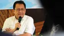 Ketua DPD RI Irman Gusman saat menjadi pembicara diskusi "Jelang Enam Bulan Pemerintahan Jokowi-JK" yang digelar Indo Barometer, Jakarta, Senin (6/4/2015). Sebanyak 75% responden menyatakan tidak puas terhadap kinerja Jokowi-JK.(Liputan6.com/Helmi Afandi)