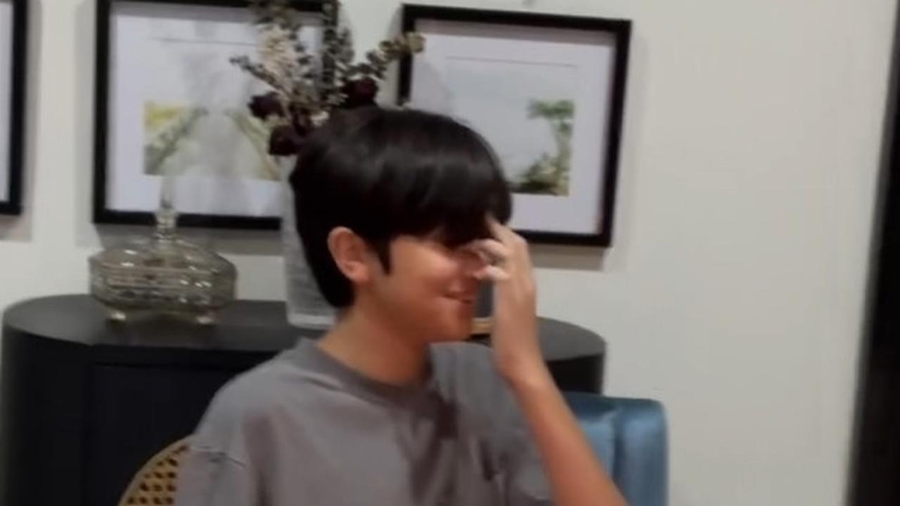 Potret Ulang Tahun ke-13 Alric, Pesta Sederhana di Rumah - Wulan Guritno dan Adilla Dimitri Akur