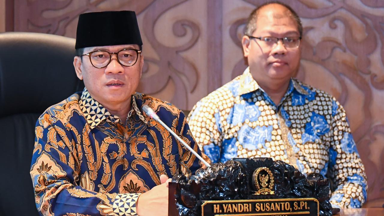 Heboh Kop Surat Kementerian buat Acara Pribadi, Mendes Yandri: Maklumlah Baru Belajar